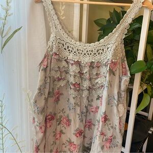 NWT | Ivana Ruzzo Floral Tanktop